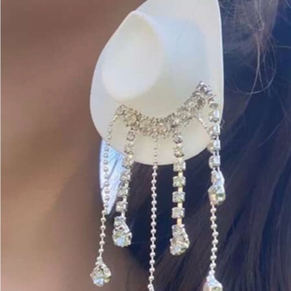 Brand new White and silver rhinestone cowboy hat earrings - boho style - Picture 2 of 2